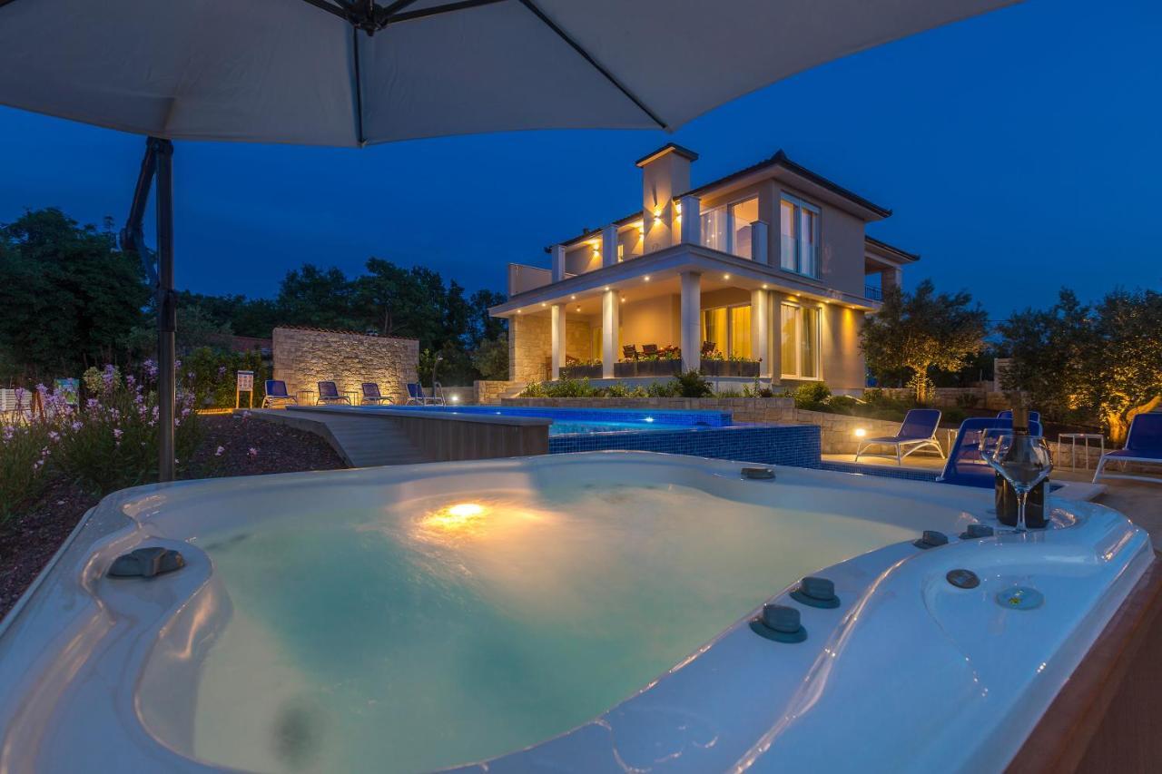 Villa Roko Malinska Ngoại thất bức ảnh